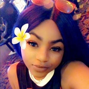 Meet your Posher, Diamond